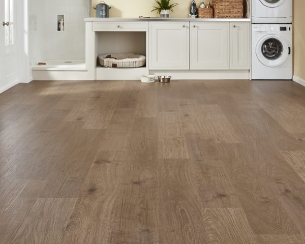 Karndean Korlok RKP8101 RKP8107 Smoked Butternut