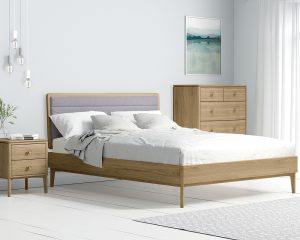 Hadley-Oak-Bedroom