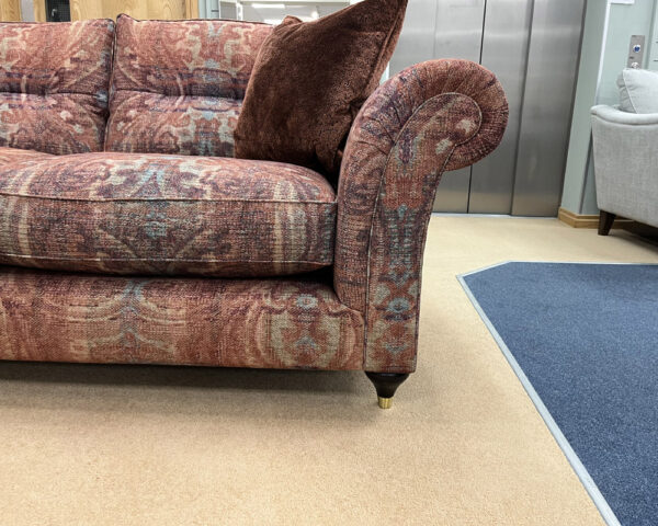 Parker Knoll Arlington Large 2 Seater Arm Detail