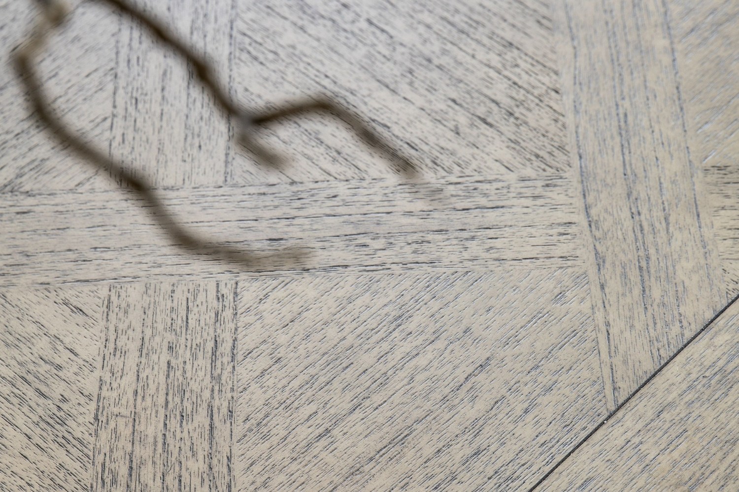 Rustique Extending Dining Table - Image 3